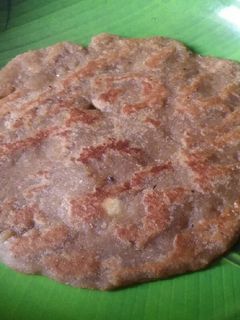தலைப்பு : மரவள்ளி கிழங்கு இனிப்பு அடை(tapioca sweet adai recipe in tamil) செய்முறை முக்கிய புகைப்படம்