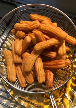 Foto resep Curros Sosis Keju satu telur No Mixer