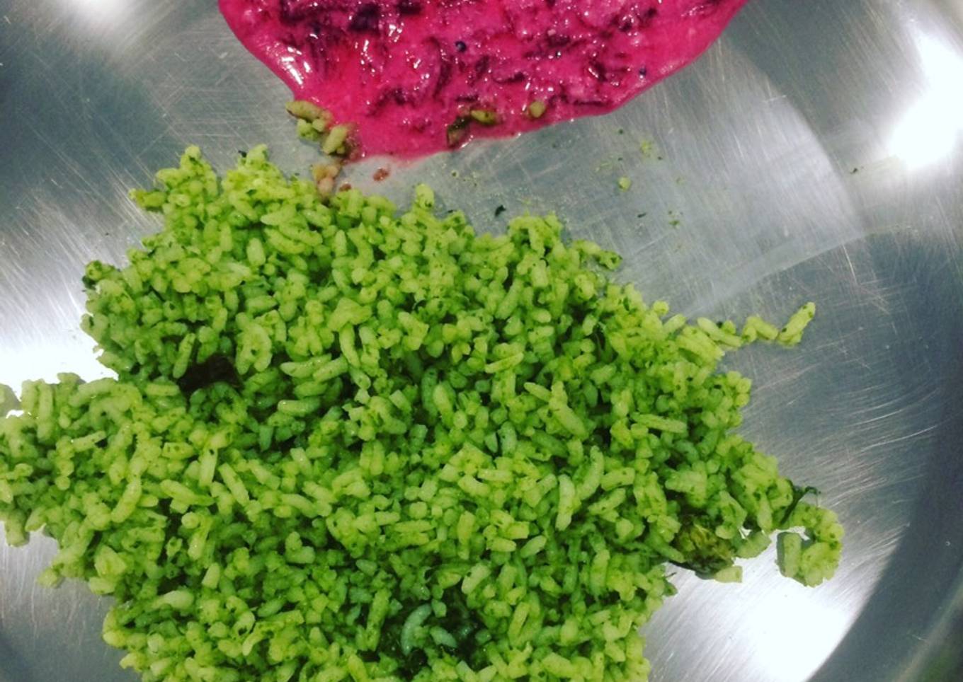 Coriander rice with beetroot raita