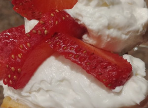 A picture of Whipped Cream.