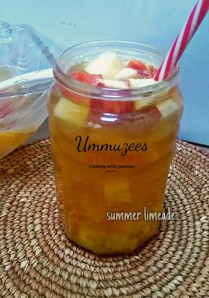 A picture of Summer limeade.