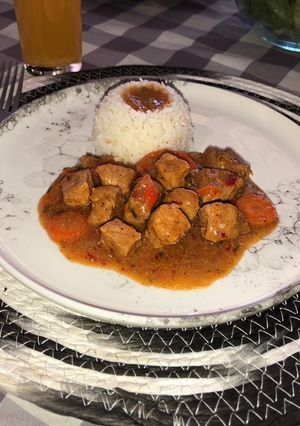 Una foto de Lomo centro 🐖 guisado