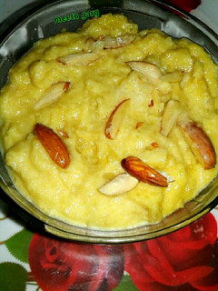 इंस्टेंट बादाम का हलवा (Instant badam halwa recipe in Hindi) रेसिपी मुख्य फोटो