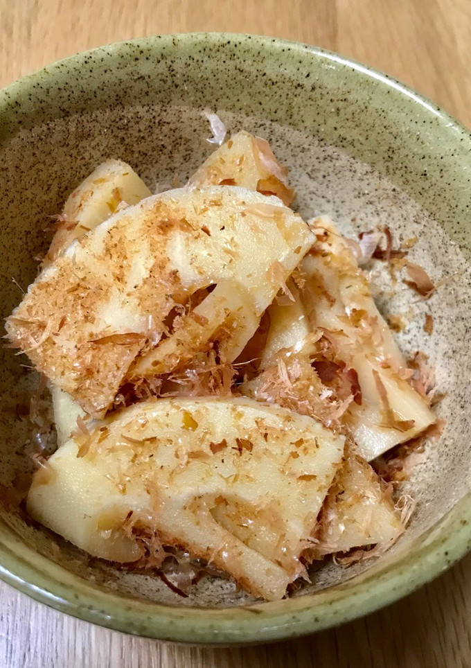Una foto de Brotes de bambú Cocido Japonés