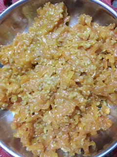 கேரட் அல்வா(carrot halwa recipe in tamil) செய்முறை முக்கிய புகைப்படம்