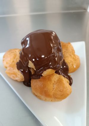 A picture of Profiteroles Choux Paste.