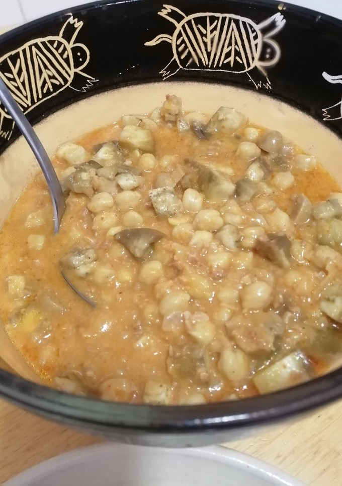 Una foto de Berenjena vegana al curry de Massaman