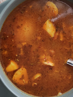 Una foto de Sopa de ajo con chorizo