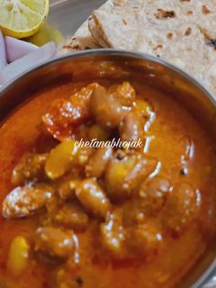 राजमा करी (rajma curry recipe in marathi) रेसिपी चे मुख्य फोटो