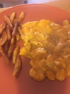 Una foto de Pollo con salsa de curry