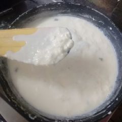 Milk lachedar rabri A picture of Milk lachedar rabri.