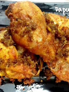 Foto resep Ayam Goreng Bumbu Kuning