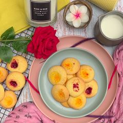A picture of Nan khatai (Indian shortbread).