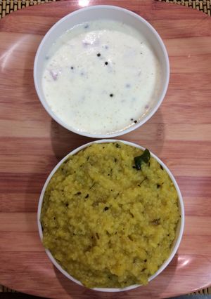 A picture of Toor Dhal kichidi.