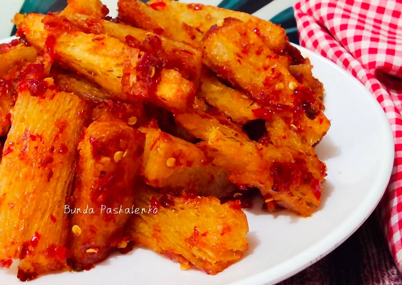 Singkong Merekah Goreng Balado