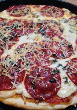 Una foto de Pizzas, fugazzeta y madrileña