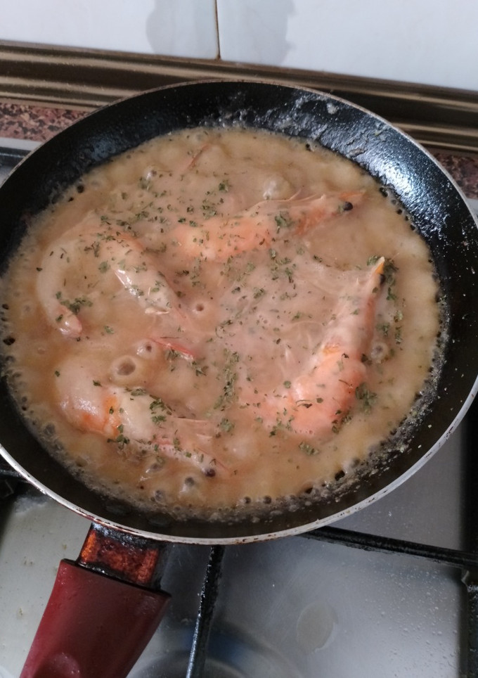 Una foto de Langostinos al Cava