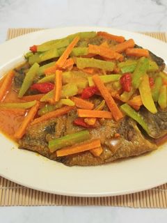 Foto resep Ikan Nila Bumbu Acar Kuning