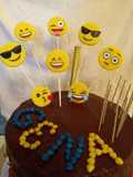 Torta emoticón para Gena cumple 11