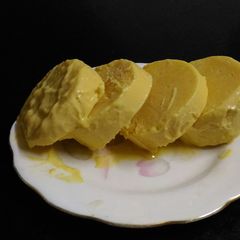 A picture of Mango kulfi.