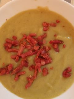 Una foto de Crema de espárragos