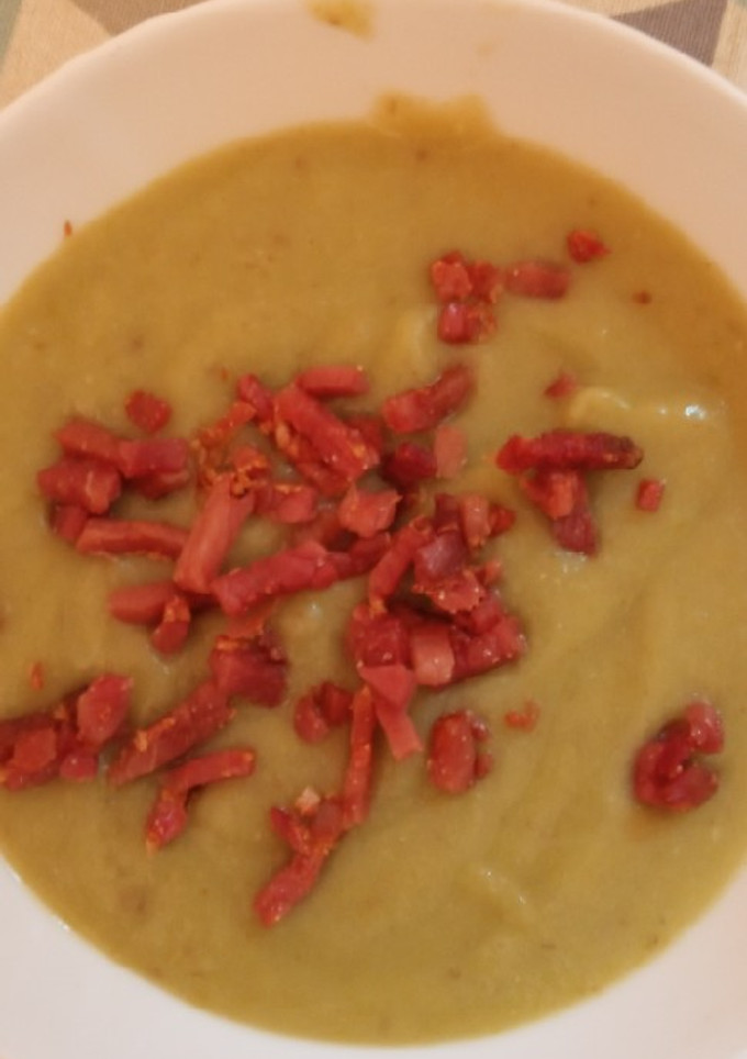 Una foto de Crema de espárragos