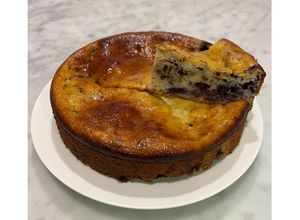Foto di Torta di ricotta e yogurt con mirtilli e cioccolato 🍫🫐