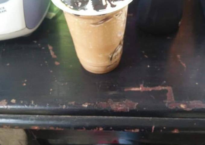 Bagaimana Menyiapkan Es cappucino cincau yang Enak