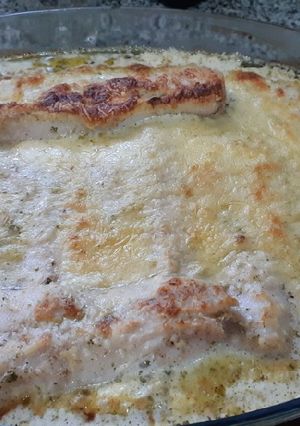 Una foto de Filet de pescado con crema y limón