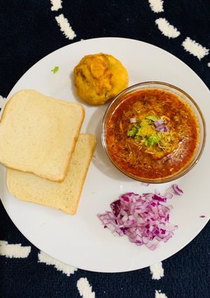 A picture of KathWadaTheme:Deep fryMaharashtrian food Spicy and tasty.