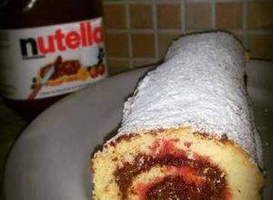 Foto di Rotolo alla nutella e alchermes