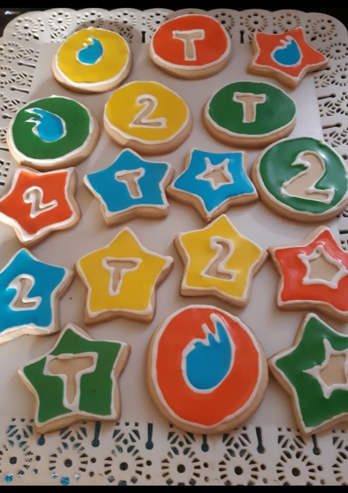Una foto de Glasé Real 《P/Decorar Cookies 》
