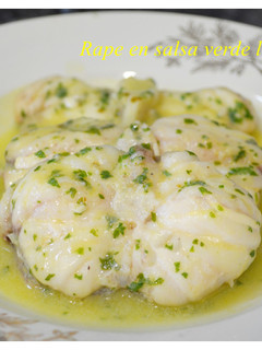 Una foto de Rape en salsa verde ligera. (Thermomix)