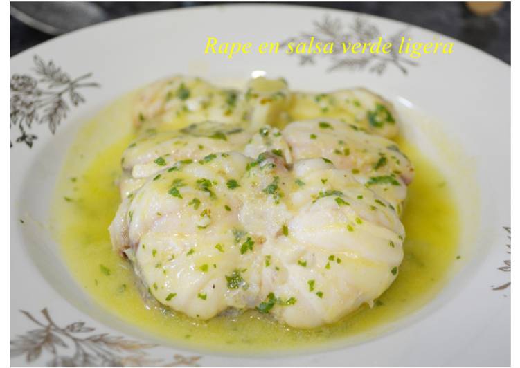 Rape en salsa verde ligera. (Thermomix)