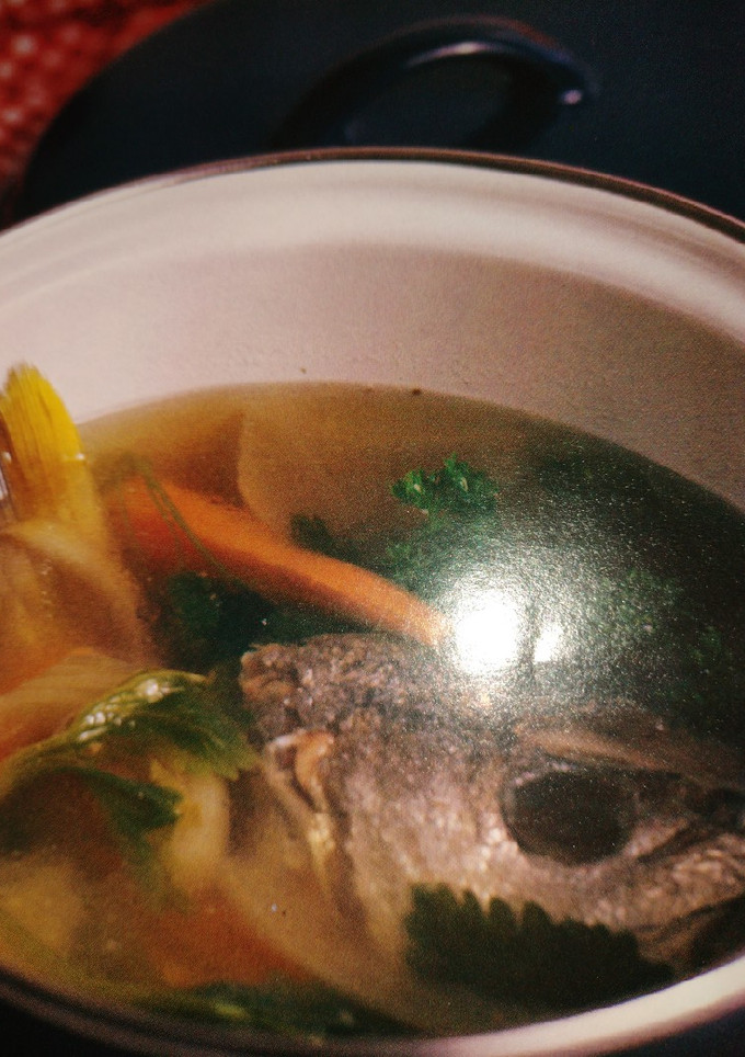 Una foto de Sopa de pescado a lo scout