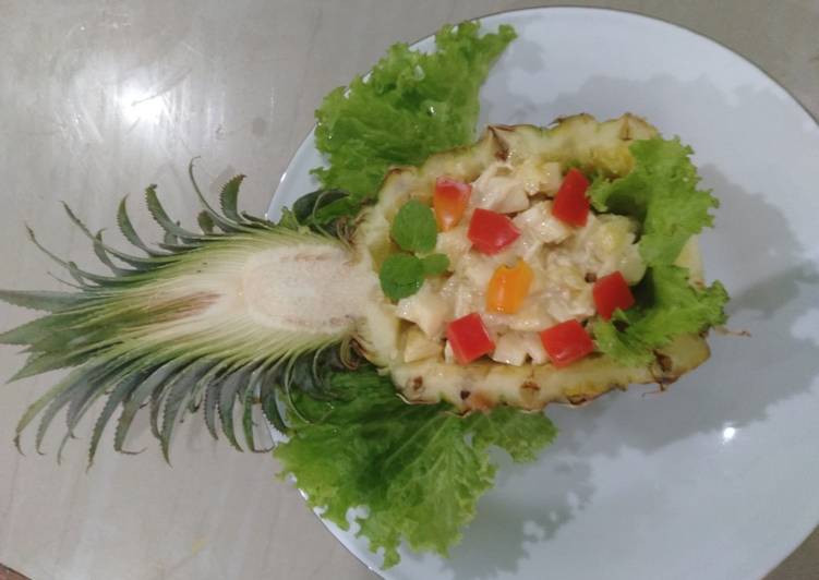Bagaimana Menyiapkan Chicken Hawaiian salad, Lezat