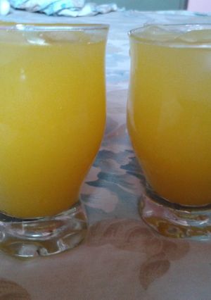 A picture of Mango frooti.