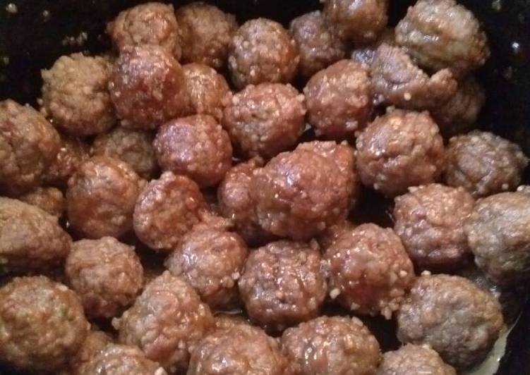 Steps to Prepare Homemade Honey Garlic Crockpot Meatballs