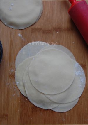 Foto resep Homemade Dumpling Wrappers