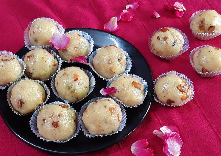 Recipe of Ultimate Suji ke laddoo