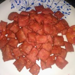 A picture of Tomato cheese square.