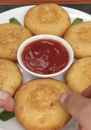 Una foto de Tortitas de patata y queso