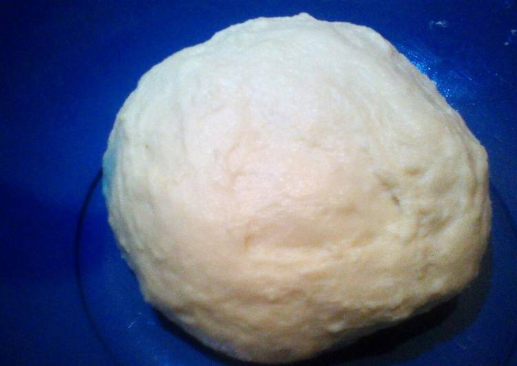 Steps to Prepare Gordon Ramsay Corn flour Chapati dough