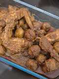 Rendang Ayam dan Kentang Bumbu Instan plus Kelapa Sangrai Halus