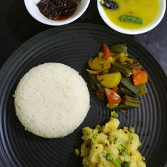 A picture of Veg Thali.