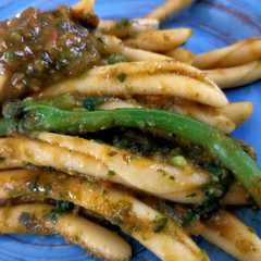 Foto di Fusilli calabresi con cime di rape