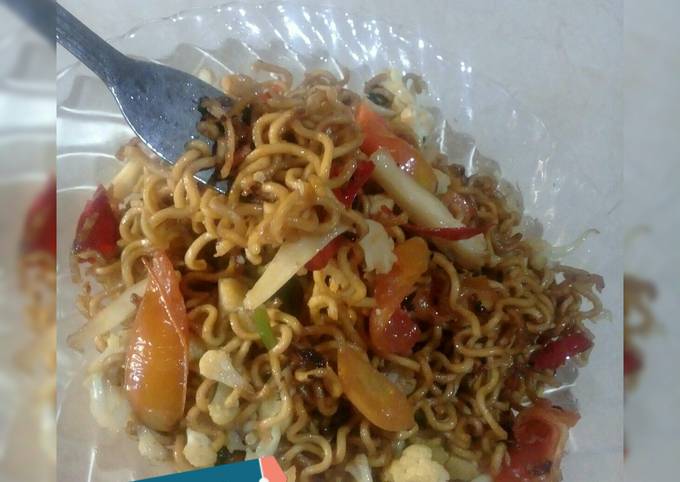 Resep 17》Mie Telur goreng oleh Pawoen Alief - Cookpad