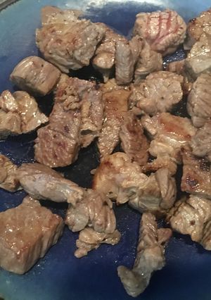 乾煎骰子牛 的食譜成品照片