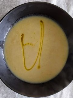 Una foto de Crema casera de champiñón. "Cocina de aprovechamiento"
