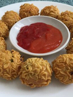Foto resep Bola-Bola Rambutan Indomie